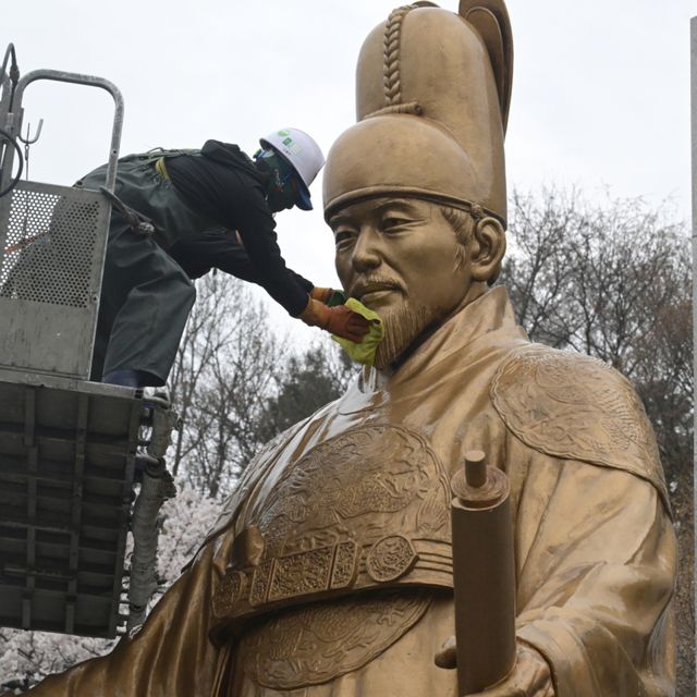 “묵은 때 씻어내니, 봄이로다”…정조대왕은 봄맞이 세신 중 [포토뉴스]