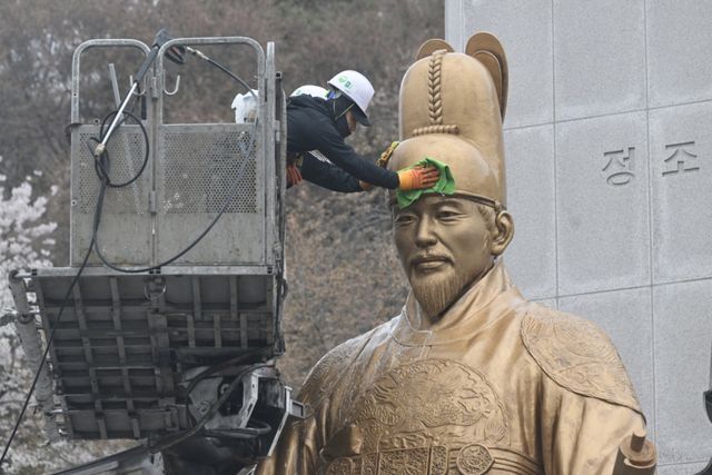 “묵은 때 씻어내니, 봄이로다”…정조대왕은 봄맞이 세신 중 [포토뉴스]