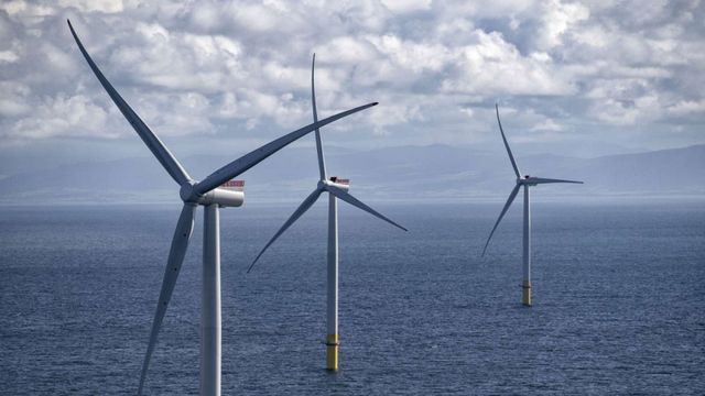 인천 앞바다에 국내 최대인 1GW급 해상풍력 사업 추진이 본격화하고 있다. 다만 사업의 정상 추진을 위해서는 1조3천억원 규모의 자본금 확보와 군과의 협의가 주요 과제로 꼽힌다. 사진은 오스테드코리아인천프로젝트 제공