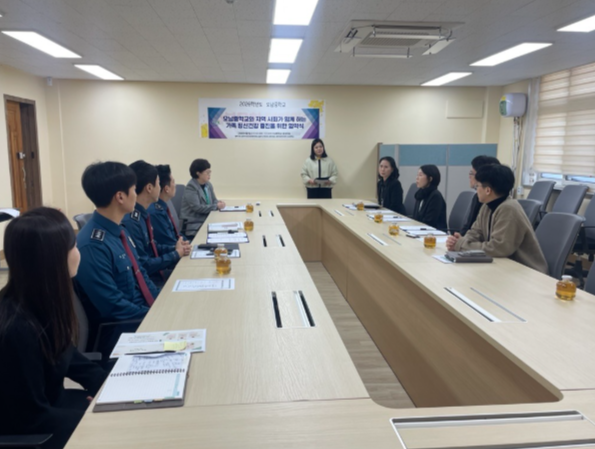 남양주시정신건강복지센터가 오남중학교 등 관내 5개 기관과 ‘가족정신건강사업’ 협약을 체결했다. 남양주시 제공