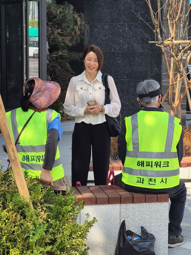 개혁신당 고금란 과천시장 예비후보가 본격적인 선거 행보에 나서고 있다. 고금란 후보 캠프 제공
