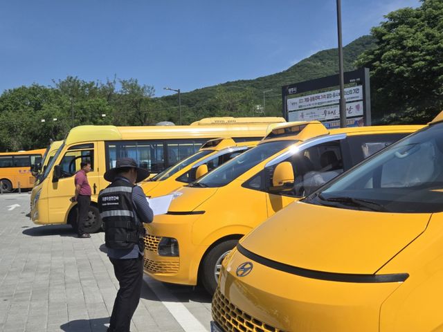 광주시는 22일 ‘2026년 상반기 어린이 통학버스 합동점검’을 했다. 광주시 제공