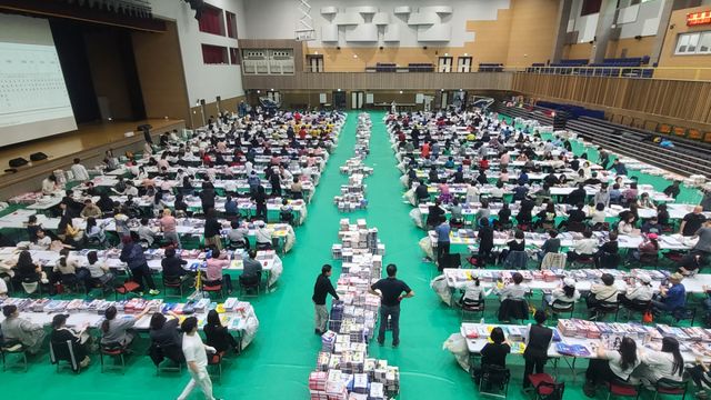 남양주시가 제9회 전국동시지방선거를 앞두고 약 31만 세대 대상 선거공보 발송 작업을 마무리했다. 남양주시 제공