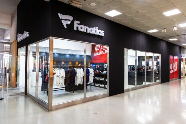 SSG랜더스필드에 생긴 파나틱스(Fanatics) 매장 전경. SSG랜더스 제공