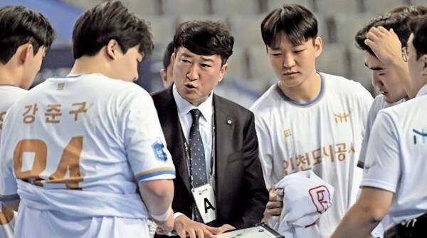 투병에도 20일 열리는 한일전 벤치를 지키겠다고 공언한 장인익 인천도시공사 감독. 한국핸드볼연맹 제공