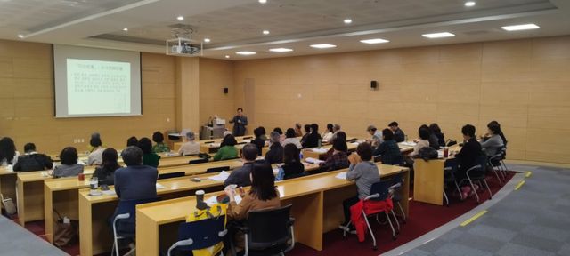 남양주시가 30일 정약용도서관에서 다산 정약용 브랜드 파트너스 제품 출시 기념 팝업 행사를 열었다. 남양주시 제공
