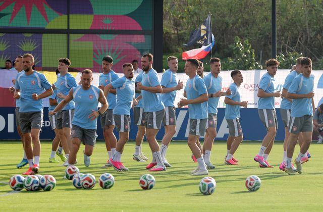 체코 축구 국가대표팀 선수들이 2026 북중미 월드컵 조별리그 1차전을 하루 앞둔 10일(현지시간) 멕시코 과달라하라 인근 사포판 스포츠 아레나에서 훈련을 하고 있다. 연합뉴스