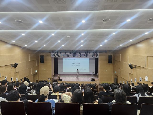 남양주시가 17일 정약용도서관에서 명사 초청 특강을 열었다. 남양주시 제공