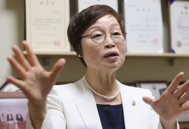 조현욱 전 진상규명위원회 위원장. 연합뉴스