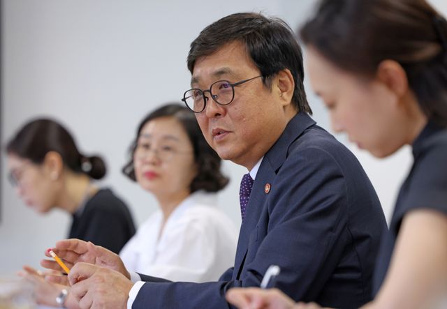 최휘영 문체부장관. 연합뉴스
