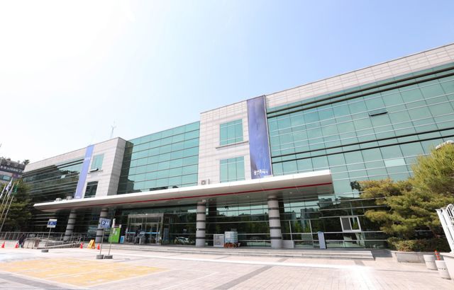 용인특례시 기흥구청사 전경. 용인시 제공