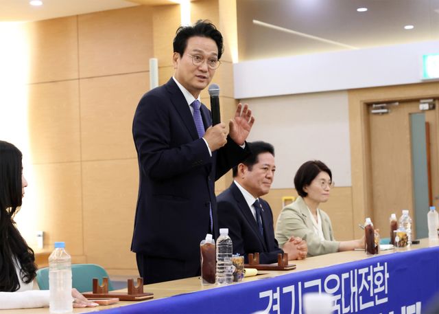 30일 안양에서 진행된 '경기교육대전환 경청투어'에 참석한 안민석 경기도교육감당선인. 안 당성인 캠프 제공