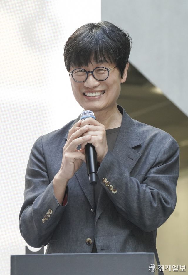 8일 오후 성남시 네이버 1784 사옥에서 이해진 네이버 의장이 인사말을 하고 있다. 홍기웅기자