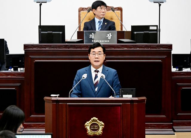 박찬대 인천시장이 13일 인천시의회 본회의장에서 열린 ‘제312회 임시회 제1차 본회의’에서 시정연설을 하고 있다. 인천시 제공