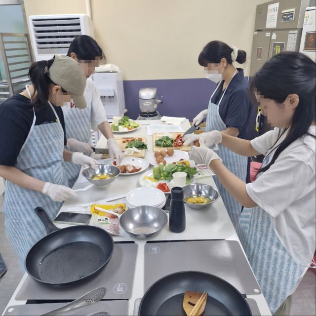 과천시가 관내 청년 1인 가구 식생활을 돕기 위해 영양교육 프로그램을 운영한다고 밝혔다. 과천시 제공