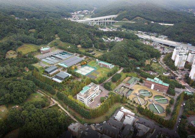 청계통합정수장 전경. 안양시 제공