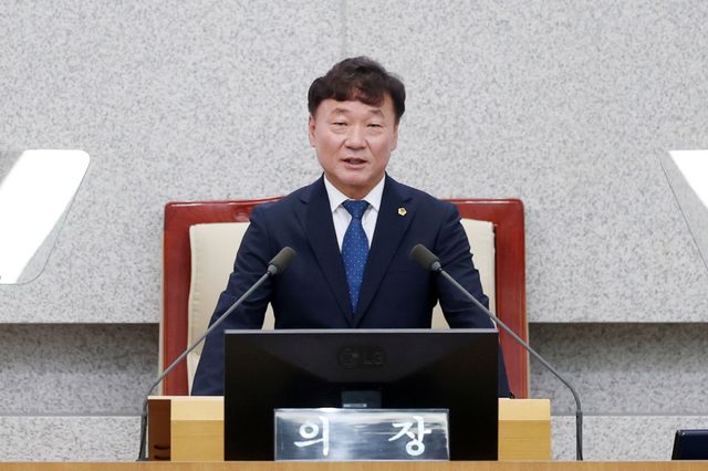 남종섭 경기도의회 의장. 경기도의회 제공.