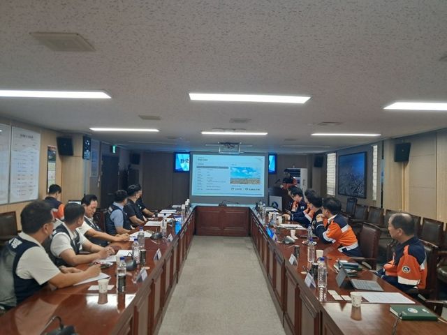 한국노총 울산본부-고려아연 노사 간담회. 한국노총 울산본부 제공
