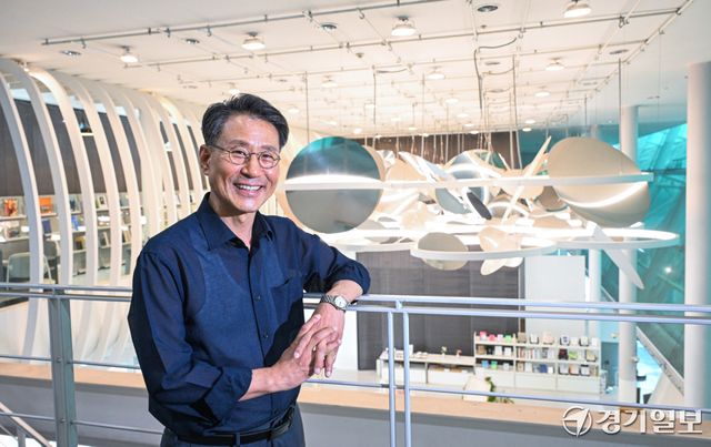 전승보 경기도미술관장. 윤원규기자