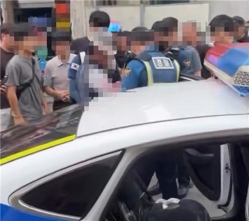 거제 흉기 난동 피의자 검거 현장. 연합뉴스