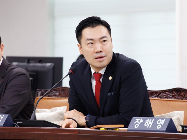 부천시의회 국민의힘 장성철 대표의원(마선거구).부천시의회 제공.