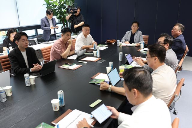 6일 서울 강남구 KBO에서 한국야구위원회(KBO) 폭염 긴급 대책 회의가 열리고 있다. 연합뉴스