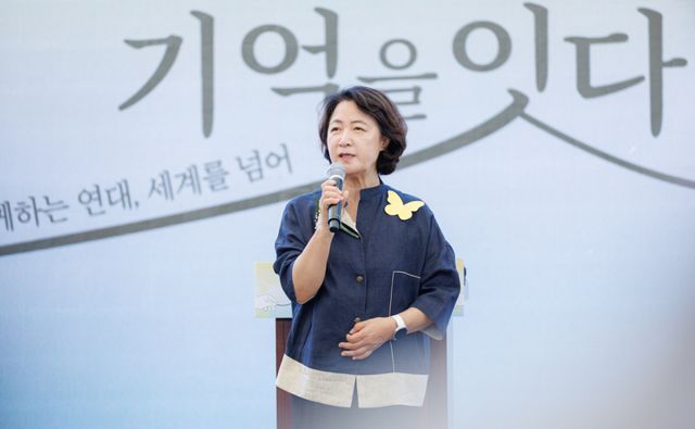 추미애 경기도지사가 8일 광주시 나눔의집에서 열린 ‘2026년 일본군‘위안부’ 피해자 기림의 날 기념식’에 참석해 발언하고 있다. 경기도 제공