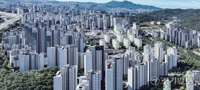 기사의 이해를 돕기 위한 자료 사진으로 과천시 일대 아파트 단지 모습. 경기일보DB