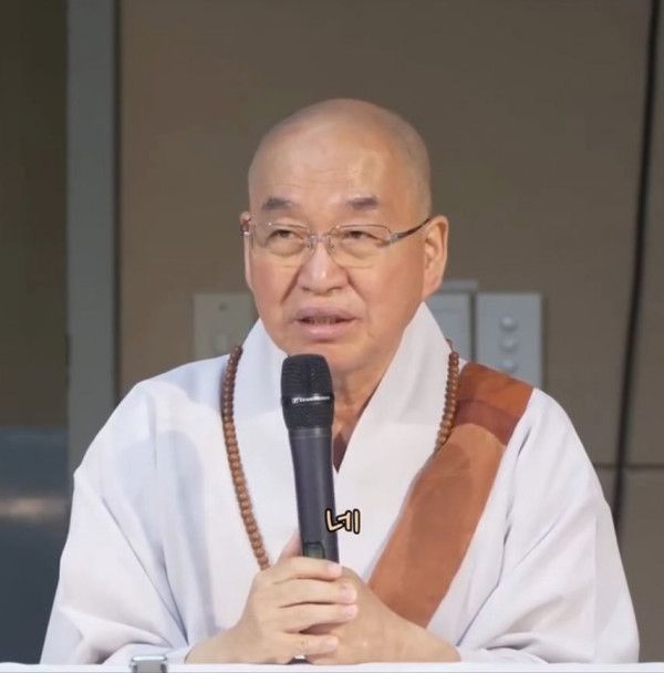 누나가 애딸린 돌싱남 과 결혼하려 해서 고민인 동생.jpg