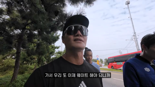 러닝하는 런닝맨... (Feat. 마선호, 호주타잔) 26-1 screenshot.png 인생 첫 러닝해본 김종국의 소감