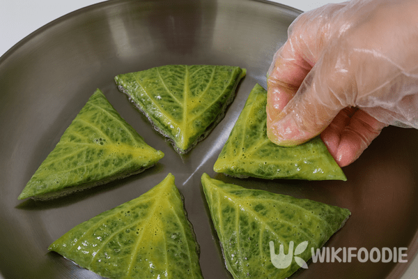 깻잎전 만드는 자료 사진. / 위키푸디