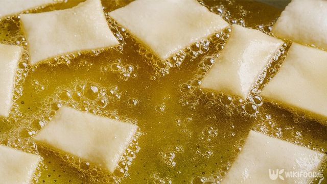 한과 만드는 자료 사진. / 위키푸디