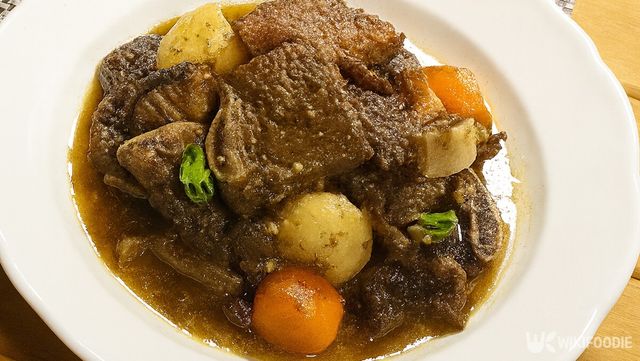 LA갈비찜 자료 사진. / 위키푸디