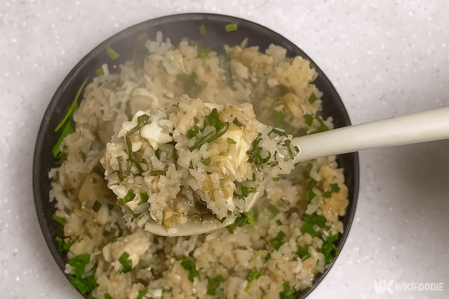 삼치 솥 밥 만드는 자료 사진. / 위키푸디