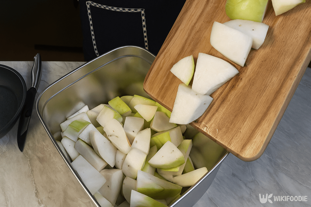 동치미 만드는 과정. / 위키푸디