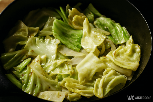 양배추 볶음 자료 사진. / 위키푸디