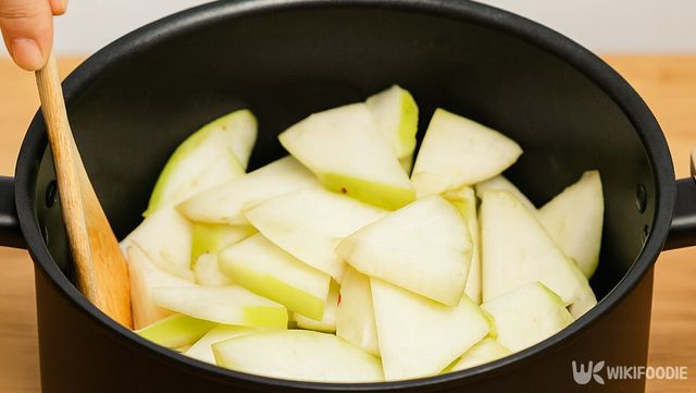 들깨 뭇국 자료 사진. / 위키푸디