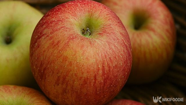 사과 자료 사진. / 위키푸디