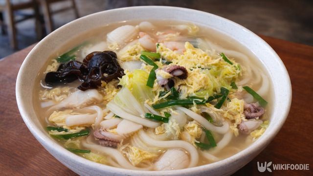 삼선우동 자료 사진. / 위키푸디