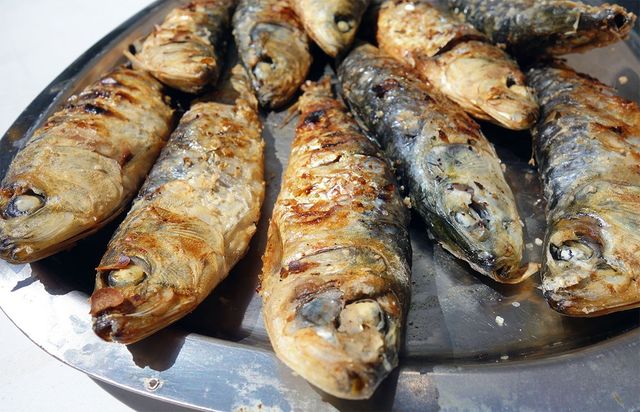 정어리가 노릇노릇하게 구워져 있다. / Jose y yo Estudio-shutterstock.com
