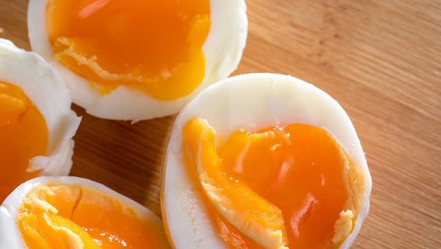 삶은 달걀 자료 사진. / Szymon Mucha-shutterstock.com