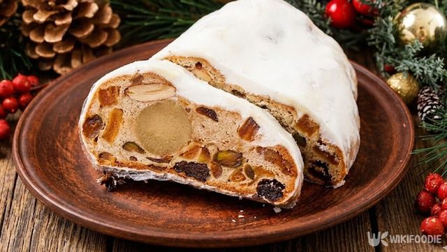 슈톨렌 자료 사진. / 위키푸디