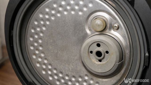 밥솥 자료 사진. / 위키푸디