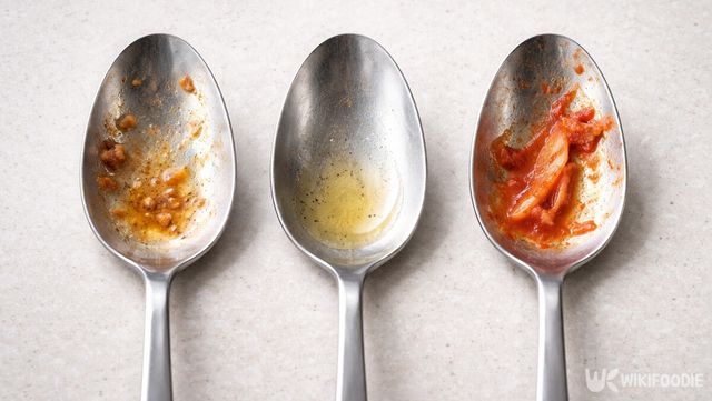 수저 자료 사진. / 위키푸디