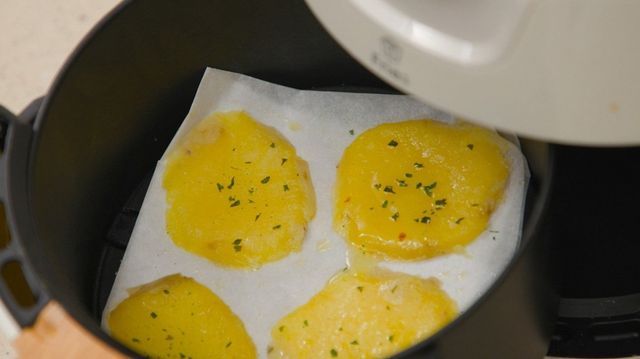 고구마로 만든 누룽지, 고룽지 자료사진. / KBS2 '신상출시 편스토랑'