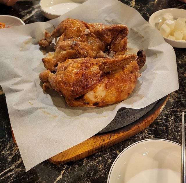 참나무숯불통닭. / 업체등록사진