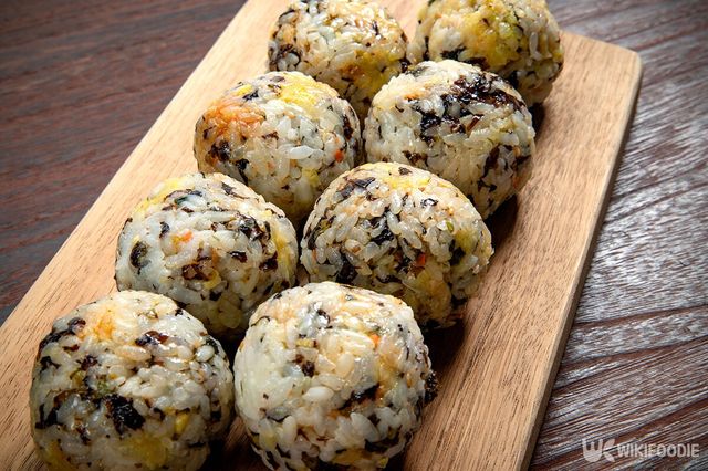 주먹밥 자료사진. / Caito-shutterstock.com