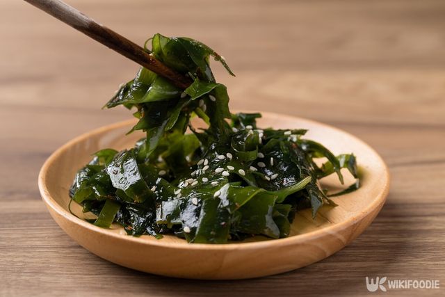 미역 요리. / Nungning20-shutterstock.com