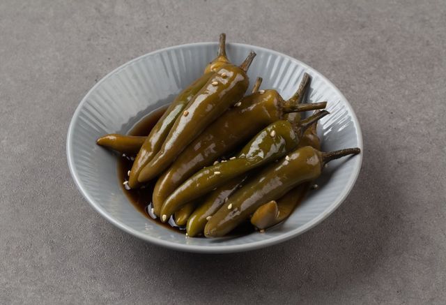 고추 장아찌 자료 사진. / Jeong-Seon-shutterstock