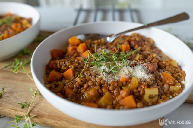 렌틸콩 슈트 확대사진. / Angelika Heine-shutterstock.com